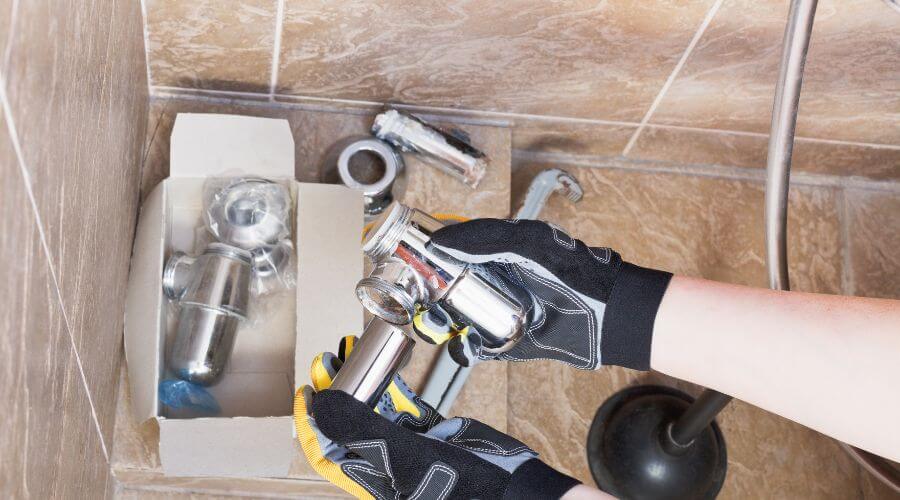 Expert Emergency Roof Repairs services in Utica, SD